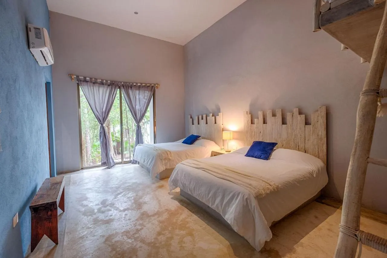 Holiday home Santuario Sol Lagoon Front 24 Pax 6 Bedroom Cuartos Bacalar